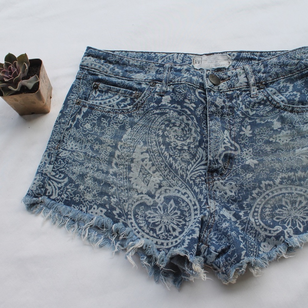 FREE PEOPLE DENIM SHORTS